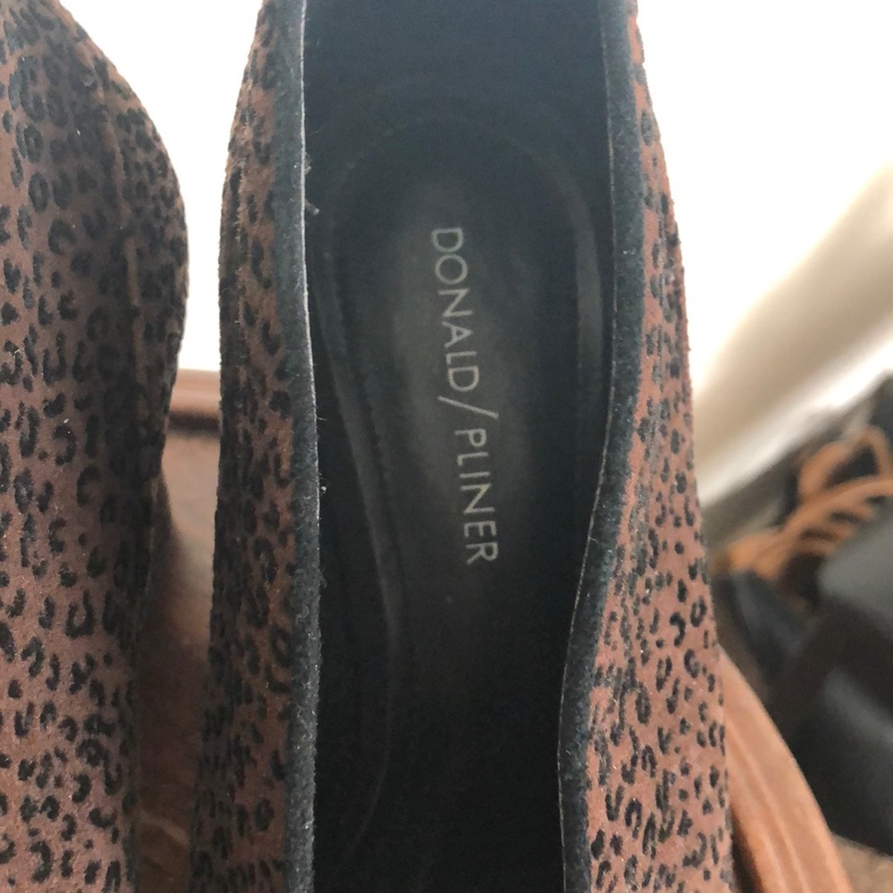 Shoes - Picture 3 of 6